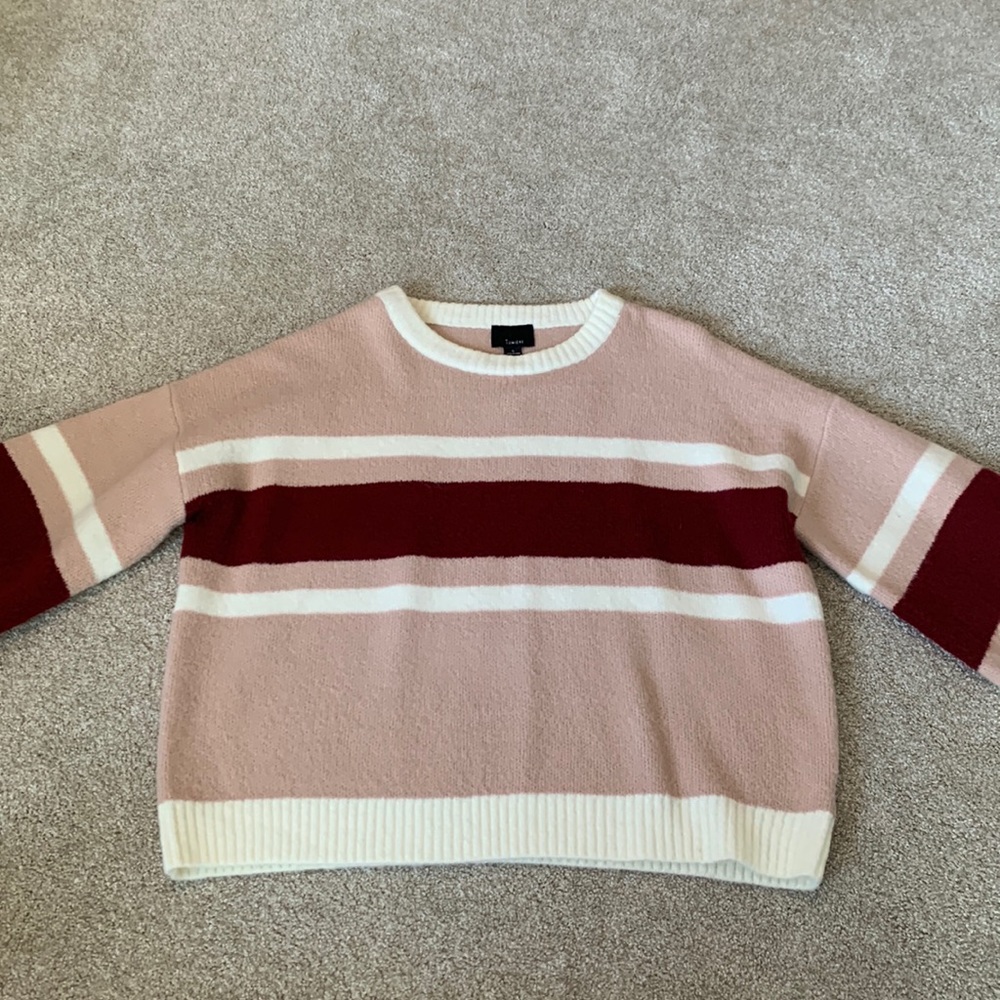 Women’s pink striped sweater